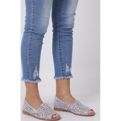 Niebieskie baleriny skórzane peep toe ażurowe z odkrytymi palcami Maciejka 03956-06/00-5. Niebieskie baleriny damskie Maciejka, bez wzorów, bez obcasa. Za 238,99 zł.