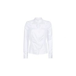 Koszule Guess ESTEBANA. Białe koszule damskie Guess, xl, bez wzorów, bez kołnierzyka, bez rękawów. Za 299,30 zł.