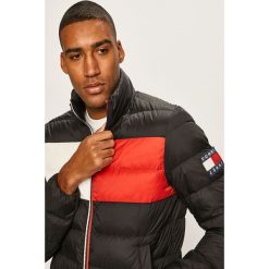 Tommy Jeans - Kurtka puchowa. Niebieskie płaszcze męskie Tommy Jeans, s, bez wzorów, z jeansu, krótkie, bez kaptura. Za 899,90 zł.