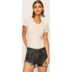 Emporio Armani - T-shirt. Czarne bluzki damskie Emporio Armani, s, z aplikacjami, z elastanu, casualowe, z okrągłym kołnierzem, z krótkim rękawem. Za 219,90 zł.