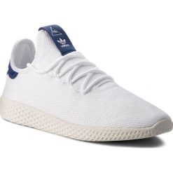 Buty adidas - Pw Tennis Hu W DB2559 Ftwwht/Ftwwht/Cwhite. Białe buty sportowe damskie Adidas, bez wzorów, z materiału, sportowe. W wyprzedaży za 299,00 zł.
