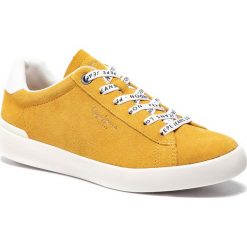 Sneakersy PEPE JEANS - Roland Suede PMS30524 Ochre Yellow 40. Żółte sneakersy męskie marki Pepe Jeans, bez zapięcia. Za 329,00 zł.