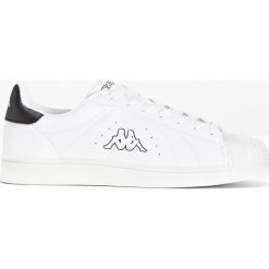 Sneakersy Kappa bonprix biało-czarny. Białe sneakersy damskie bonprix. Za 149,99 zł.