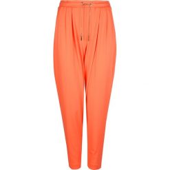 Marciano Guess Spodnie. Jeansy damskie Guess, z podwyższonym stanem. Za 199,00 zł.