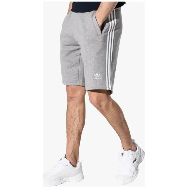 Adidas Szorty 3-Stripe Short Adicolor , szary, rozmiar S. Szare spodenki i szorty męskie Adidas, na lato, s, w paski, z materiału. W wyprzedaży za 129,99 zł.