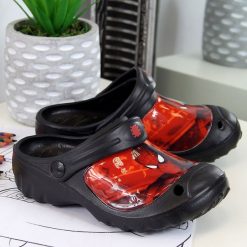 Klapki chłopięce piankowe czarne Spiderman - czarny. Czarne klapki chłopięce . Za 15,00 zł.