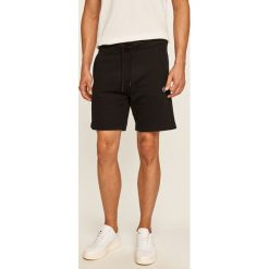 Calvin Klein Jeans - Szorty. Żółte spodenki i szorty męskie Calvin Klein Jeans, s, bez wzorów, z bawełny, casualowe. Za 279,90 zł.