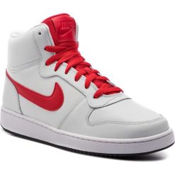 Buty NIKE - Ebernon Mid AQ1773 101 Off White/University Red/Black. Białe buty sportowe męskie Nike, na co dzień, bez wzorów, ze skóry, klasyczne, bez zapięcia. Za 299,00 zł.