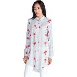 Versace Jeans Koszula Biały. Białe bluzki damskie Versace Jeans, m, w paski, z wiskozy, bez kołnierzyka, z długim rękawem. Za 1594,95 zł.