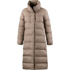 Płaszcz zimowy w kolorze szarobrązowym. Szare kurtki damskie SCHECK - Outdoor Basics, na zimę, xs, bez wzorów, bez kaptura. W wyprzedaży za 249,95 zł.