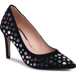Szpilki SOLO FEMME - 75496-88-020/000-04-00 Czarny. Czarne półbuty damskie Solo Femme, bez wzorów, ze skóry, bez obcasa, na szpilce, bez zapięcia. W wyprzedaży za 239,00 zł.