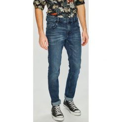 Tom Tailor Denim - Jeansy Aedan. Niebieskie jeansy męskie TOM TAILOR DENIM, bez wzorów, z obniżonym stanem. W wyprzedaży za 179,90 zł.