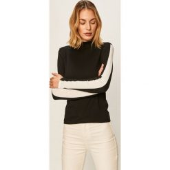 Brave Soul - Longsleeve. Czarne bluzki damskie Brave Soul, s, bez wzorów, z bawełny, casualowe, z okrągłym kołnierzem. W wyprzedaży za 49,90 zł.