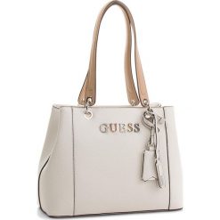 Torebka GUESS - HWBL66 91360 WHI. Białe torebki klasyczne damskie Guess, z aplikacjami, ze skóry ekologicznej. Za 629,00 zł.