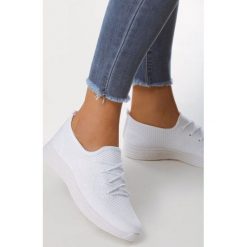 Białe Buty Sportowe Sorta. Białe buty sportowe damskie Born2be, bez wzorów, sportowe. Za 59,99 zł.
