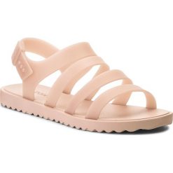 Sandały ZAXY - Spring Sandal Fem 82349 Light Pink 24373 AA285049 02966. Różowe klapki damskie Zaxy, bez wzorów, z tworzywa sztucznego, bez obcasa. W wyprzedaży za 129,00 zł.