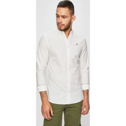 Tommy Jeans - Koszula. Białe koszule męskie Tommy Jeans, s, bez wzorów, z elastanu, casualowe, button down, z długim rękawem. W wyprzedaży za 239,90 zł.