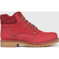Wrangler - Buty. Czerwone buty sportowe damskie marki Wrangler, bez wzorów, ze skóry, sportowe. W wyprzedaży za 339,90 zł.
