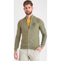 SWETER aeronautica militare. Swetry męskie Aeronautica Militare, m, bez wzorów, bez kołnierzyka, bez kaptura. W wyprzedaży za 391,20 zł.
