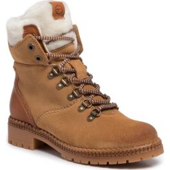 Botki TAMARIS - 1-26255-23 Corn Comb 676. Pomarańczowe trapery damskie Tamaris, ze skóry, bez obcasa, bez zapięcia. W wyprzedaży za 289,00 zł.