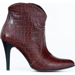 Botki na szpilce - skóra naturalna - model 435 - kolor brązowo czarny krokodyl. Pomarańczowe botki damskie Zapato, z jeansu, eleganckie, na wysokim obcasie, na obcasie, bez zapięcia. W wyprzedaży za 299,25 zł.