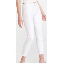 Jeansy slim push up - Biały. Jeansy damskie Reserved. Za 99,99 zł.