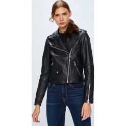Calvin Klein Jeans - Kurtka skórzana. Czarne kurtki damskie marki Calvin Klein Jeans, s, z poliesteru. W wyprzedaży za 1299,00 zł.