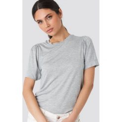 NA-KD Puff Sleeve T-shirt - Grey. Szare t-shirty damskie NA-KD, bez wzorów, z okrągłym kołnierzem. Za 100,95 zł.