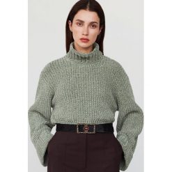Szenilowy sweter oversize - Turkusowy. Niebieskie swetry damskie Reserved, s, bez wzorów, bez rękawów, bez kaptura. Za 159,99 zł.