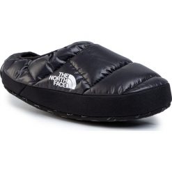 Kapcie THE NORTH FACE - M Nse Tent Mule III NF00AWMGKX7 Tnf Blk/Tnf Blk. Czarne klapki męskie The North Face, z tworzywa sztucznego, bez zapięcia. Za 199,00 zł.