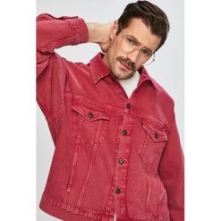 Levi's Made & Crafted - Kurtka. Różowe kurtki męskie Levi's® Made & Crafted, s, bez wzorów, z elastanu, krótkie, bez kaptura. W wyprzedaży za 359,90 zł.