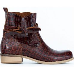 Botki z kokardą - skóra naturalna - model 458 - kolor brązowo czarny krokodyl. Pomarańczowe botki damskie Zapato, z jeansu, eleganckie, z okrągłym noskiem, bez obcasa, na płaskiej podeszwie, bez zapięcia. W wyprzedaży za 319,20 zł.