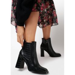 Czarne Botki Phisnore. Czarne botki damskie Born2be, bez obcasa, na obcasie, bez zapięcia. Za 159,99 zł.