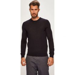 Armani Exchange - Sweter. Niebieskie swetry męskie Armani Exchange, xl, bez wzorów, z elastanu, z okrągłym kołnierzem, bez kaptura. W wyprzedaży za 239,90 zł.