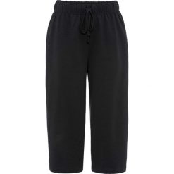 Spodnie dresowe culotte bonprix czarny. Czarne spodnie damskie bonprix, z dresówki. Za 54,99 zł.