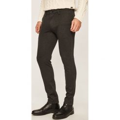 Only & Sons - Spodnie. Szare spodnie męskie Only & Sons, bez wzorów, z bawełny. W wyprzedaży za 89,90 zł.