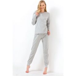 Damska piżama Sweet Dreams szara. Szare piżamy damskie marki Coloriamoci, z aplikacjami, z dzianiny. Za 92,99 zł.