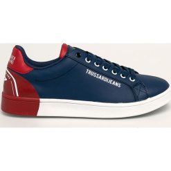 Trussardi Jeans - Buty skórzane. Białe sneakersy męskie Trussardi Jeans, z jeansu, na sznurówki. W wyprzedaży za 449,90 zł.