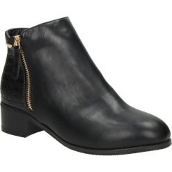 BOTKI BIG STAR T274456. Czarne botki damskie BIG STAR, retro, bez obcasa, bez zapięcia. Za 99,99 zł.