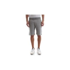 Szorty i Bermudy Jack Jones 12116449. Szare spodenki i szorty męskie Jack & Jones, m, bez wzorów. Za 65,23 zł.