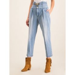 Jeansy Boyfriend Pinko Ariel PE 20 PDEN 1J10E1 Y64Q. Niebieskie jeansy damskie Pinko. W wyprzedaży za 759,00 zł.