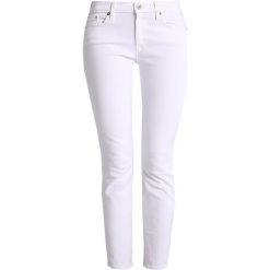J.CREW Jeans Skinny Fit white. Białe rurki damskie marki J.CREW. W wyprzedaży za 471,20 zł.