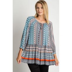 Luźna tunika w stylu boho RABARBAR. Tuniki damskie RABARBAR, na co dzień, bez wzorów, z zamszu, boho, z falbankami, z długim rękawem. W wyprzedaży za 144,00 zł.