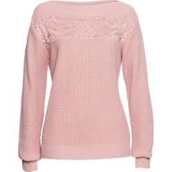 Sweter bonprix bladoróżowy. Różowe swetry damskie bonprix, w koronkowe wzory, z dzianiny, eleganckie, bez rękawów, bez kaptura. Za 109,99 zł.