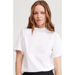 T-shirt z merceryzowanej bawełny - Biały. Białe t-shirty damskie Reserved, s, z bawełny. Za 59,99 zł.