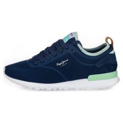 Pepe Jeans tenisówki męskie Boston Knit 42 ciemnoniebieskie. Niebieskie trampki męskie Pepe Jeans, bez wzorów, z jeansu, bez zapięcia. W wyprzedaży za 229,00 zł.