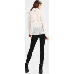 Fashion Union TULIP Bluzka ivory. Białe bez kategorii marki Fashion Union, z elastanu. Za 129,00 zł.