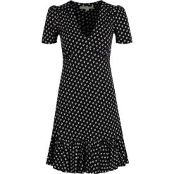 Sukienka letnia MICHAEL Michael Kors MU98XUXBMW. Czarne sukienki damskie MICHAEL Michael Kors, na lato, l, bez wzorów, z elastanu, bez kołnierzyka, bez rękawów. W wyprzedaży za 539,00 zł.