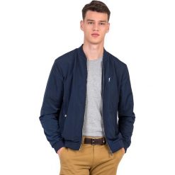Kurtka w kolorze niebieskim. Niebieskie kardigany męskie Polo Club Men, xl, z haftami, bez kaptura. W wyprzedaży za 239,95 zł.