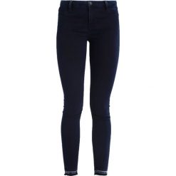 Teddy Smith THE JEG MID RISE Jeans Skinny Fit old. Niebieskie rurki damskie marki Teddy Smith. W wyprzedaży za 164,50 zł.